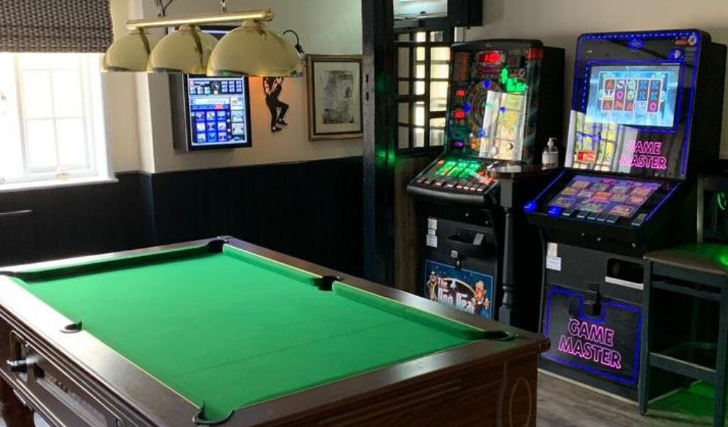 Fruit Machine Supplier Oxfordshire Gaming Machine Supplier Oxfordshire